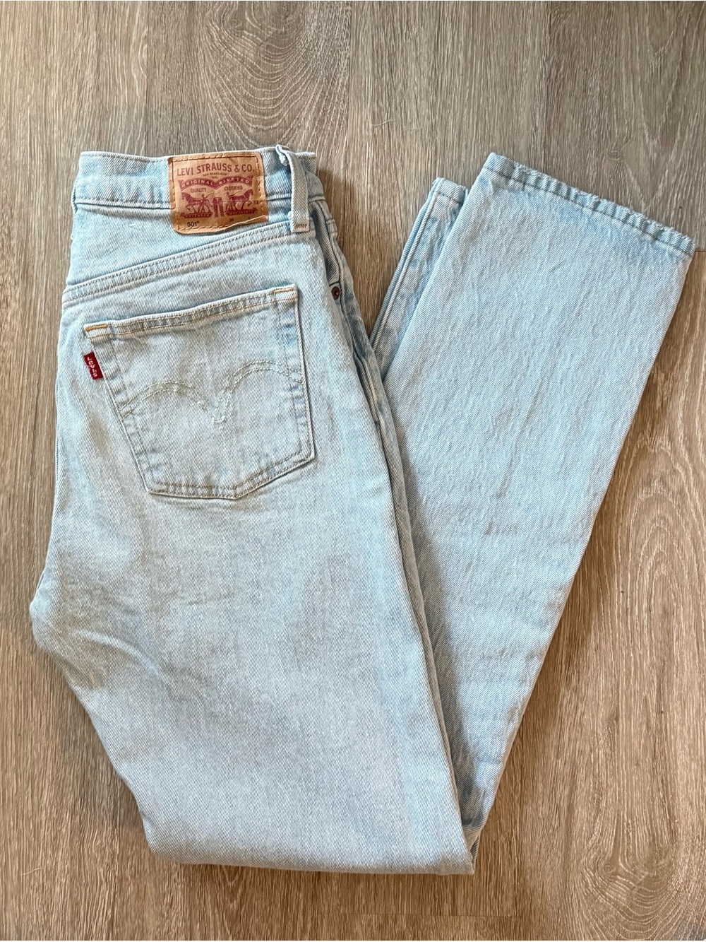 Levi’s 501 Original Fit Jeans Light Wash 100% Cotton Straight Leg W27 L32